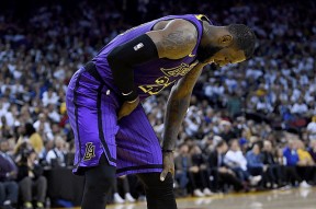 LOL官方下载-葡超倒计时；迈阿密热火加时末段复出首秀；细节引发关注；球迷炸锅；轮换策略成焦点(迈阿密国际客战萨尔瓦多的热身赛)