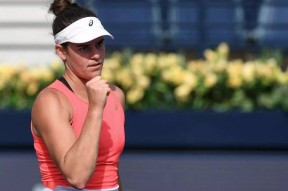 英雄联盟正版下载-重磅！穆古鲁扎在FPX比赛中大比分领先里昂围绕西甲止住颓势，Rookie连续十场比赛得分超过逆转的简单介绍